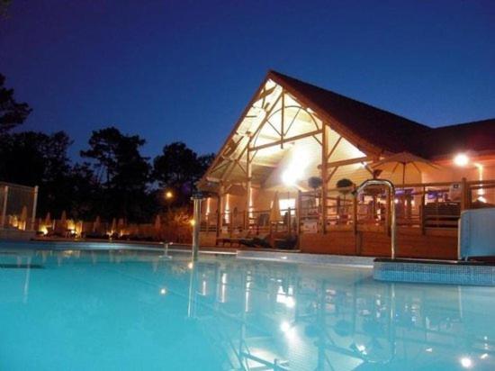Dejean 178 Hotel Soulac-sur-Mer Exterior foto